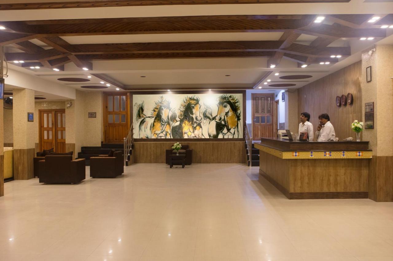 Hotel Marco Polo לאהור מראה חיצוני תמונה